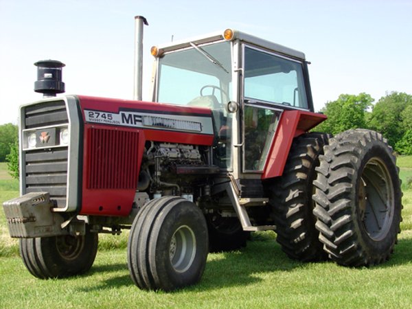 Farm Equipment Auction
