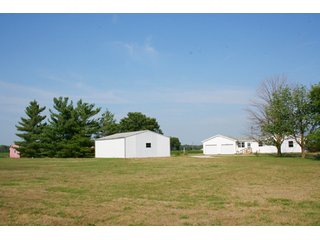 Property photo 6 - 2+/- Acres with Country Home & Outbuildings Real Estate Auction
