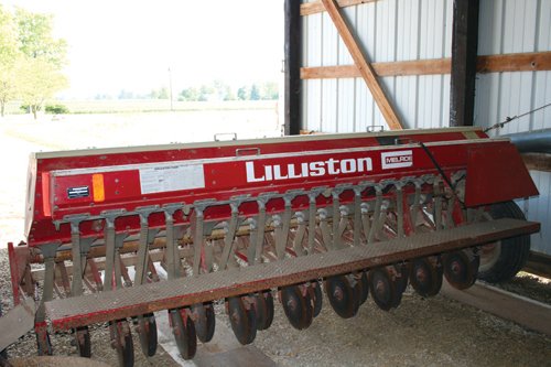 Property photo 16 - Farm Equipment - Personal Property Auction