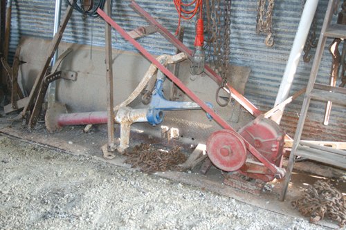 Property photo 32 - Farm Equipment - Personal Property Auction