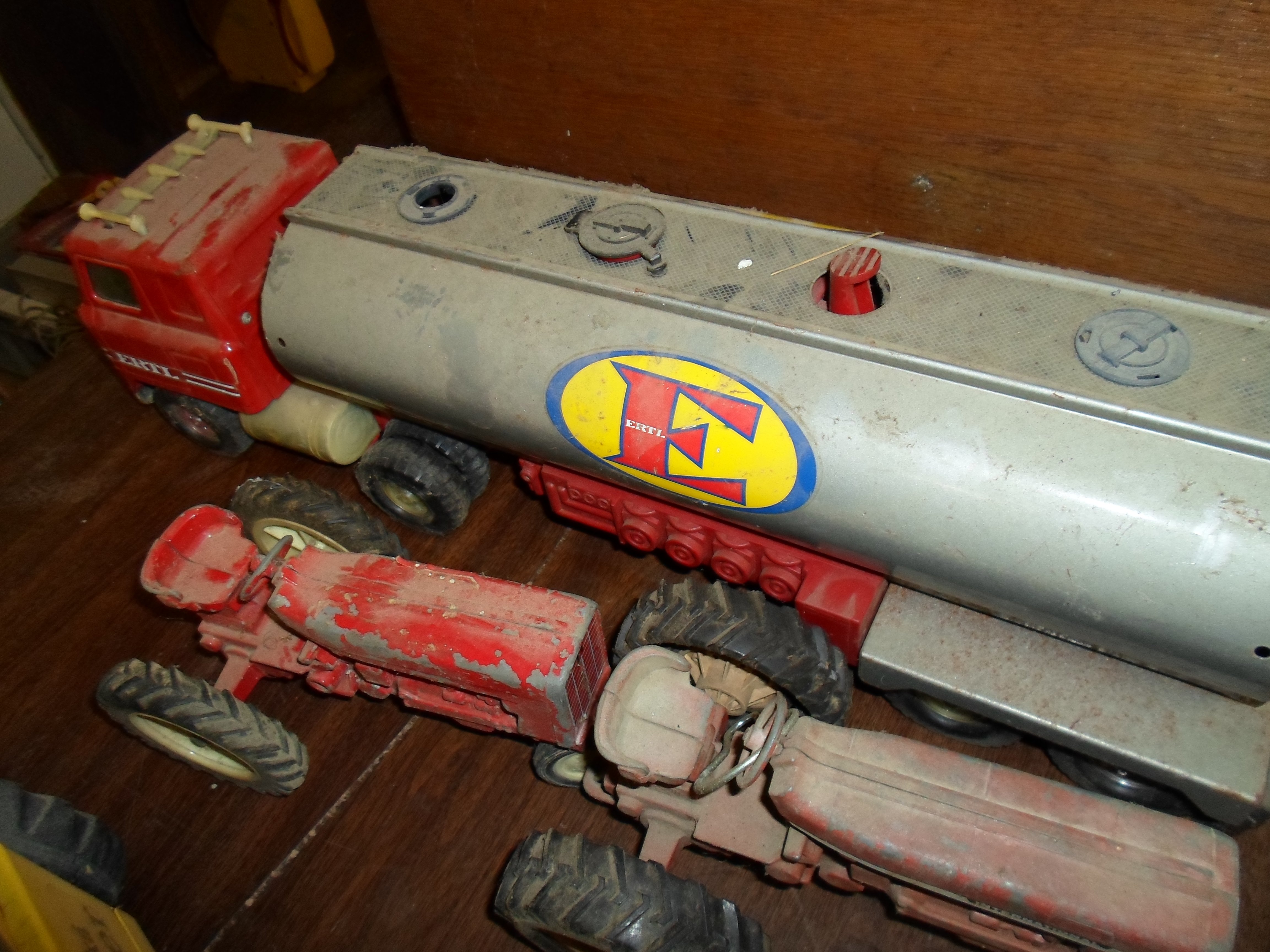 Property photo 37 - Farm Equipment, Antiques, Household items and More! - Personal Property Auction