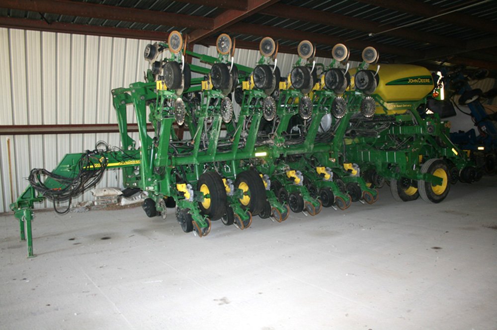 Property photo 12 - Farm Equipment Auction