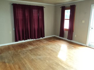 Property photo 8 - Ranch Home Real Estate Auction