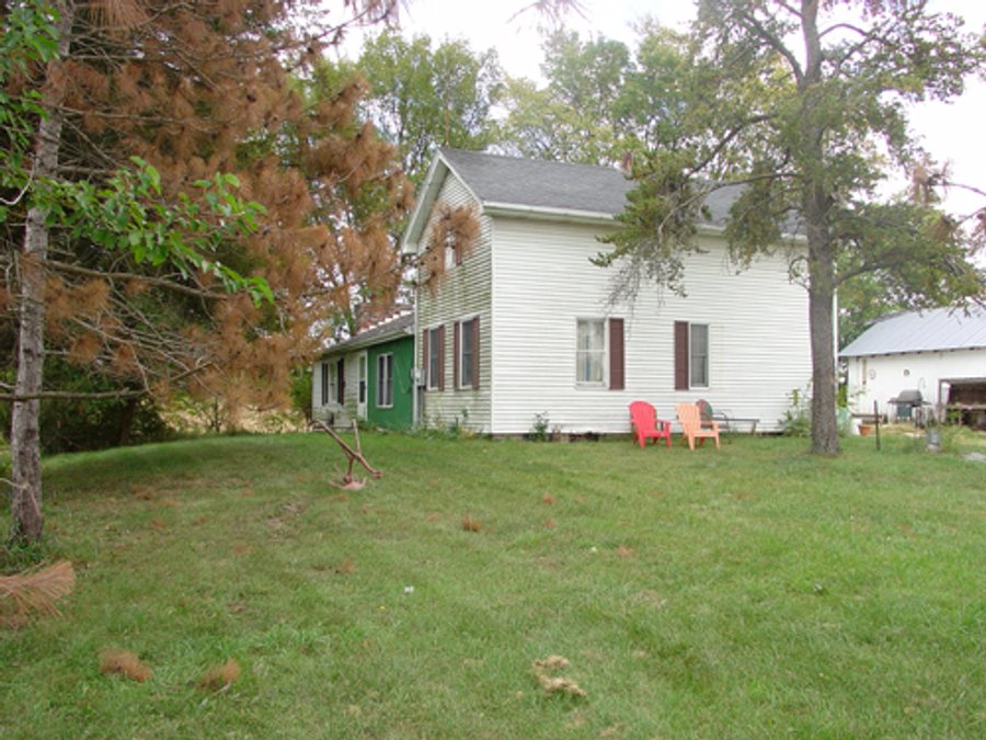 32+/- Acres Offered in 3 Tracts Real Estate and Personal Property Auction