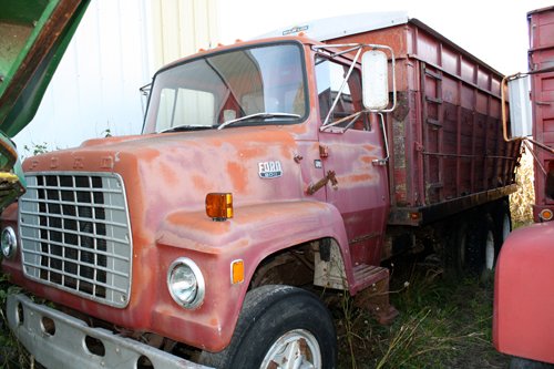 Property photo 21 - Farm Equipment Auction