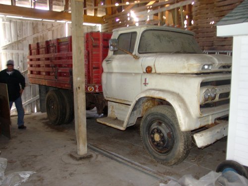 Property photo 34 - Farm Equipment, Antiques, Collectibles and More! - Personal Property Auction