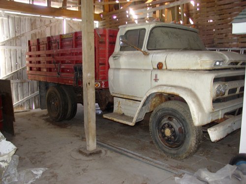 Property photo 30 - Farm Equipment, Antiques, Collectibles and More! - Personal Property Auction