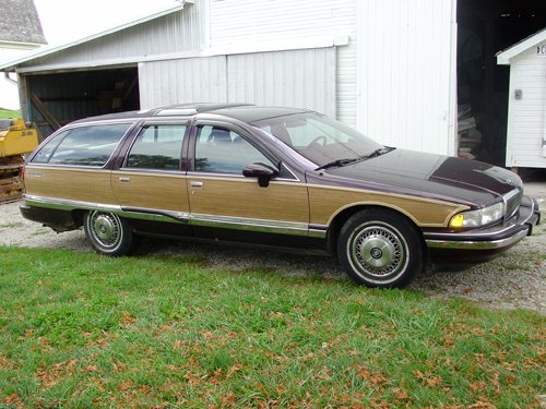 Property photo 19 - Farm Equipment, Antiques, Collectibles and More! - Personal Property Auction