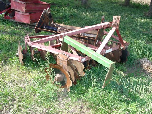 Property photo 10 - Sharp Farms - Farm Equipment Auction