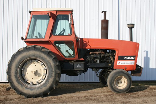 Zeigler Farm Equipment Auction