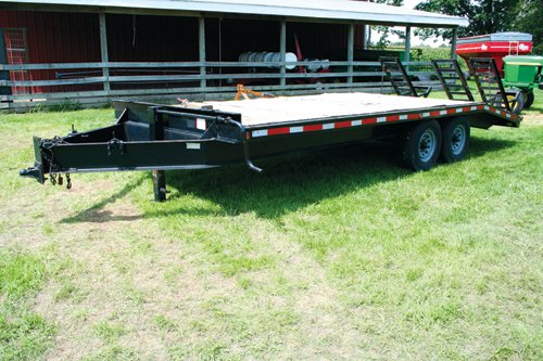 Property photo 2 - Max Brown Farms - Farm Equipment Auction