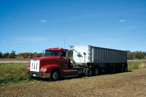 Property photo 8 - Max Brown Farms - Farm Equipment Auction
