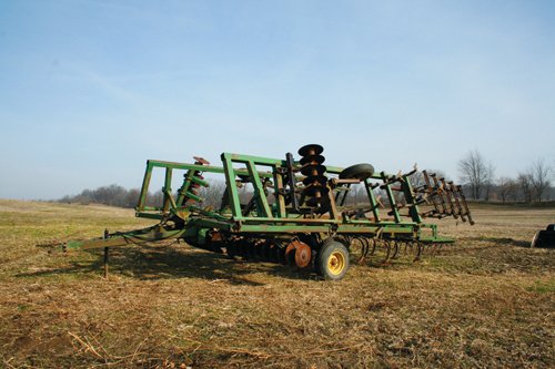 Property photo 14 - Max Brown Farms - Farm Equipment Auction
