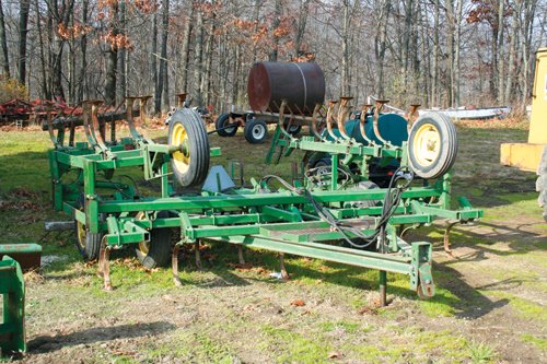 Property photo 42 - Max Brown Farms - Farm Equipment Auction