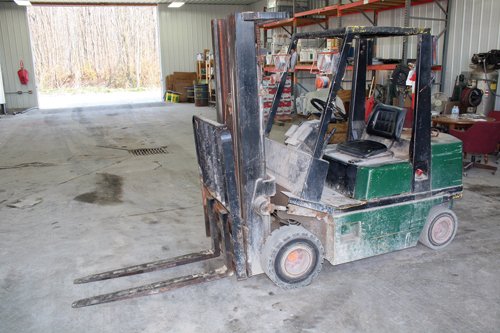 Property photo 22 - Crop Production Services - Fertilizer Equipment Auction