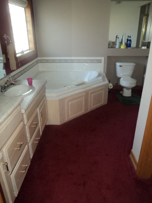 Property photo 2 - Connerly Real Estate Auction - 2 Day Personal Property & Real Estate Auction