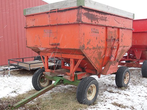 Property photo 33 - Extra Farm Equipment Auction