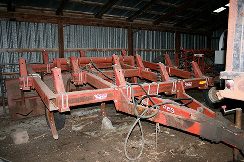 Property photo 40 - Extra Farm Equipment Auction