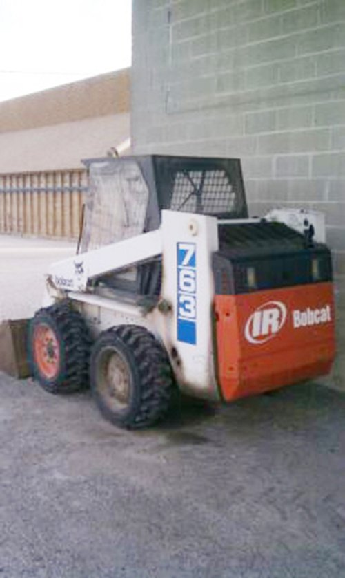 Property photo 8 - Harvest Land Fertilizer Equipment Auction