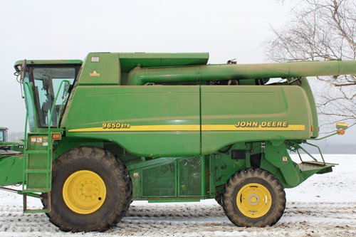 Property photo 34 - Horn Farm Equipent Estate Auction