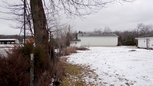 Property photo 10 - Fort Wayne Ranch Home - Real Estate & Personal Property Auction