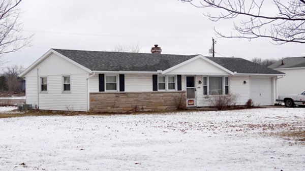 Fort Wayne Ranch Home - Real Estate & Personal Property Auction