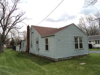 Property photo 23 - 2 Homes Side By Side for Total 1.7 Acres - Real Estate & Personal Property