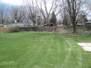 Property photo 27 - 2 Homes Side By Side for Total 1.7 Acres - Real Estate & Personal Property