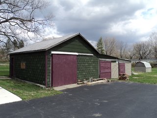 Property photo 18 - 2 Homes Side By Side for Total 1.7 Acres - Real Estate & Personal Property