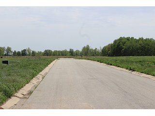 Property photo 14 - Absolute Real Estate Auction - 2 Locations: Oakland Hills & Compass Court