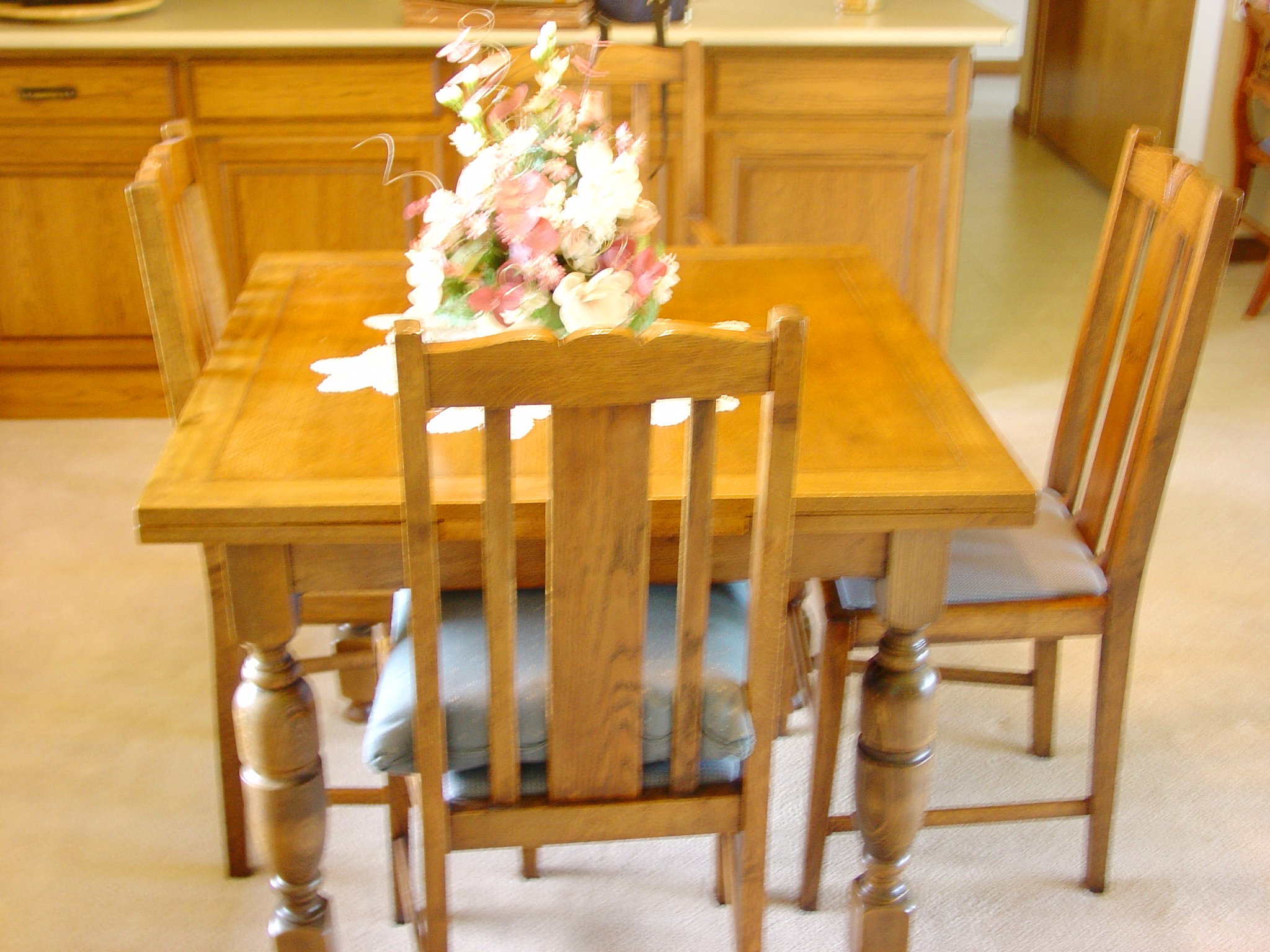 Property photo 24 - Personal Property Auction - Tractors, Tools, Furniture, Collectibles