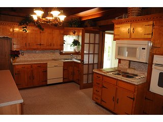 Property photo 25 - Ohio Real Estate Auction20.6 +/- Acres and Prestigious, Stately Colonial Home with Buildings