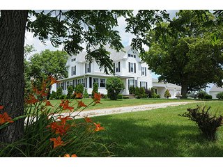 Property photo 14 - Ohio Real Estate Auction20.6 +/- Acres and Prestigious, Stately Colonial Home with Buildings
