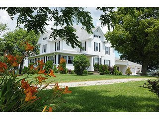 Property photo 11 - Ohio Real Estate Auction20.6 +/- Acres and Prestigious, Stately Colonial Home with Buildings