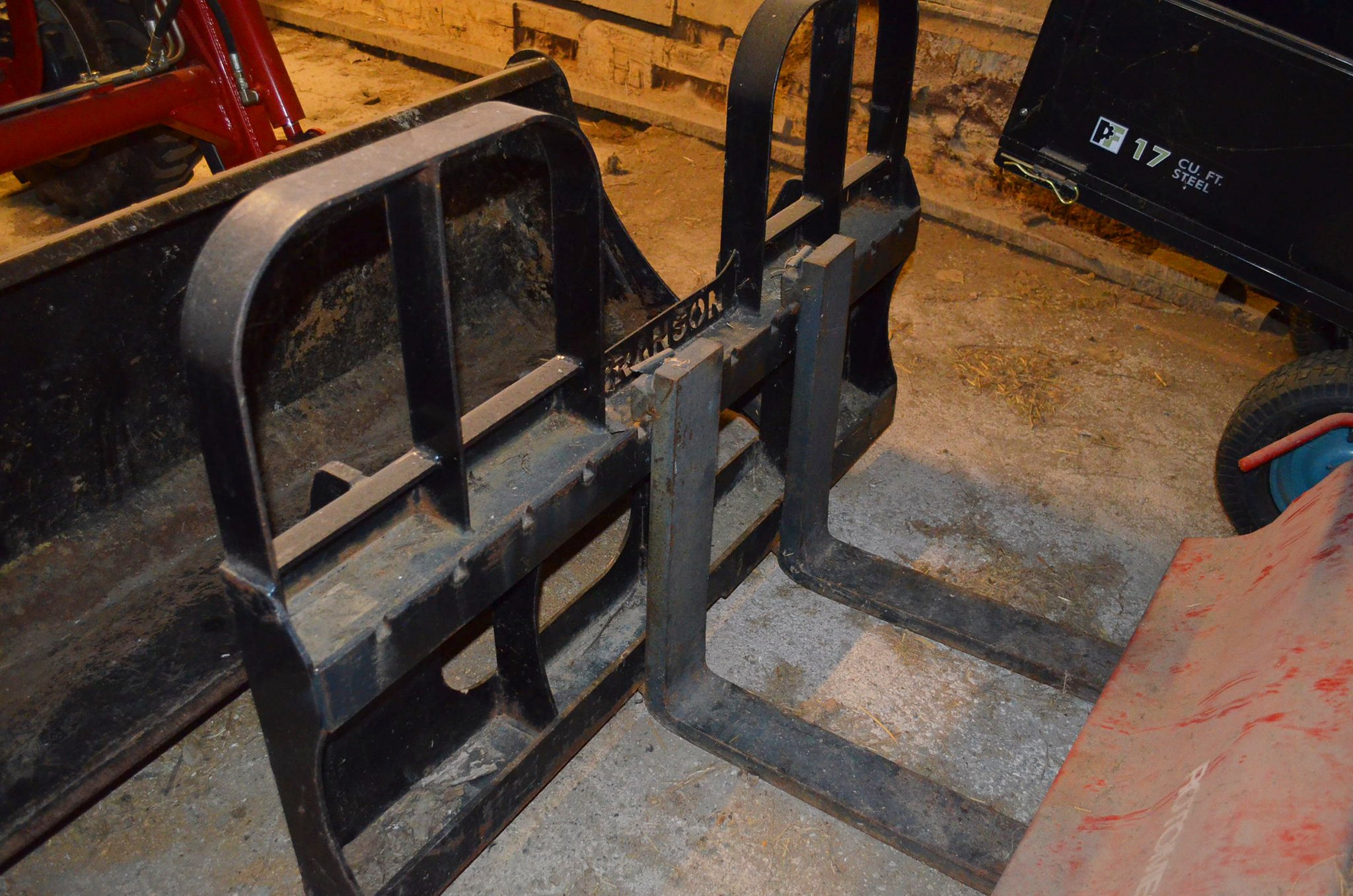 Property photo 86 - Personal Property Auction: LIVE ALPACAS, ANTIQUES, FURNITURE, GLASSWARE, TRACTOR & IMPLEMENTS, SHOP & HAND TOOLS, WOODWORKING TOOLS, LIVESTOCK EQUIPMENT
