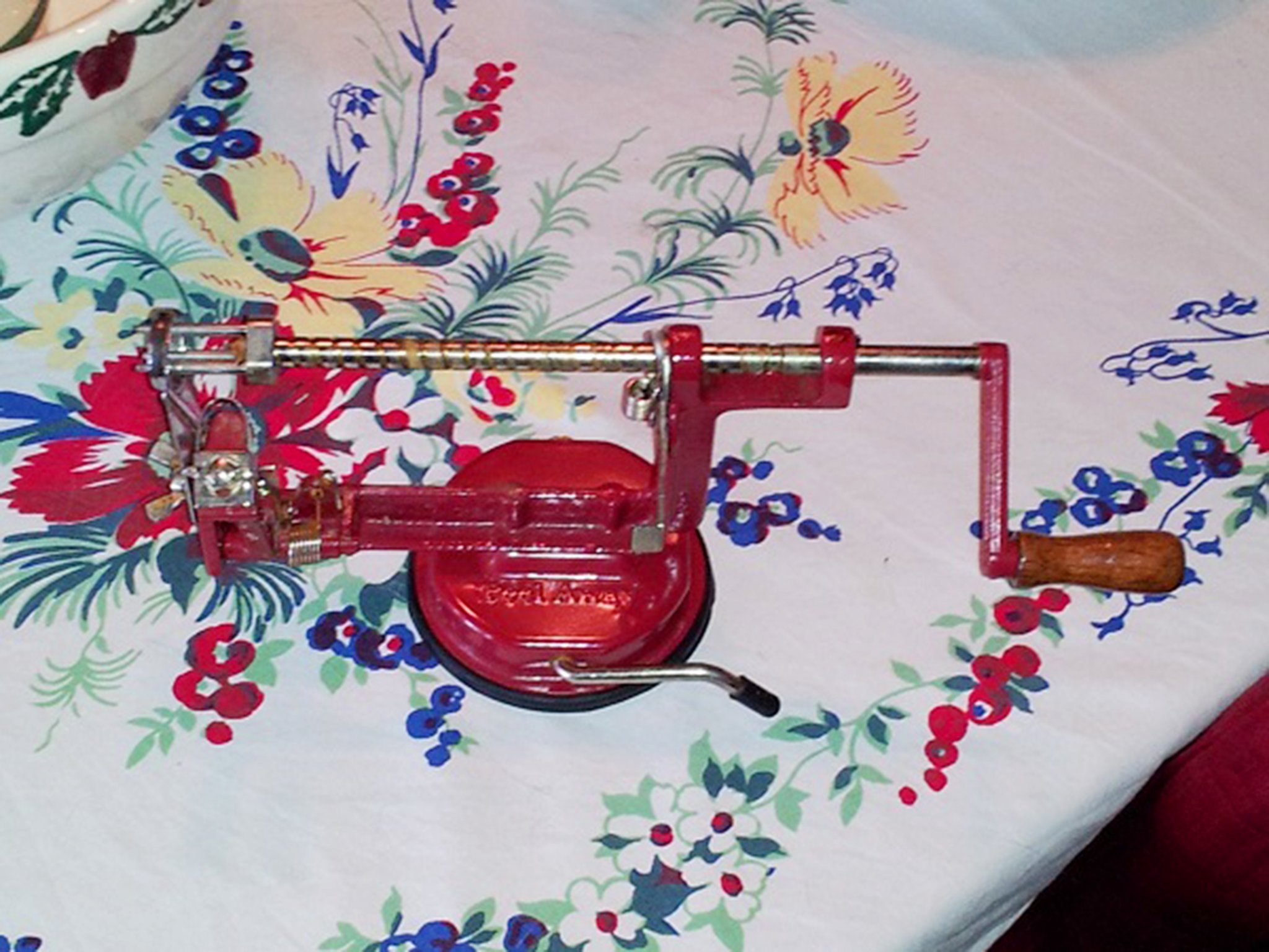 Property photo 20 - Personal Property Auction: LIVE ALPACAS, ANTIQUES, FURNITURE, GLASSWARE, TRACTOR & IMPLEMENTS, SHOP & HAND TOOLS, WOODWORKING TOOLS, LIVESTOCK EQUIPMENT
