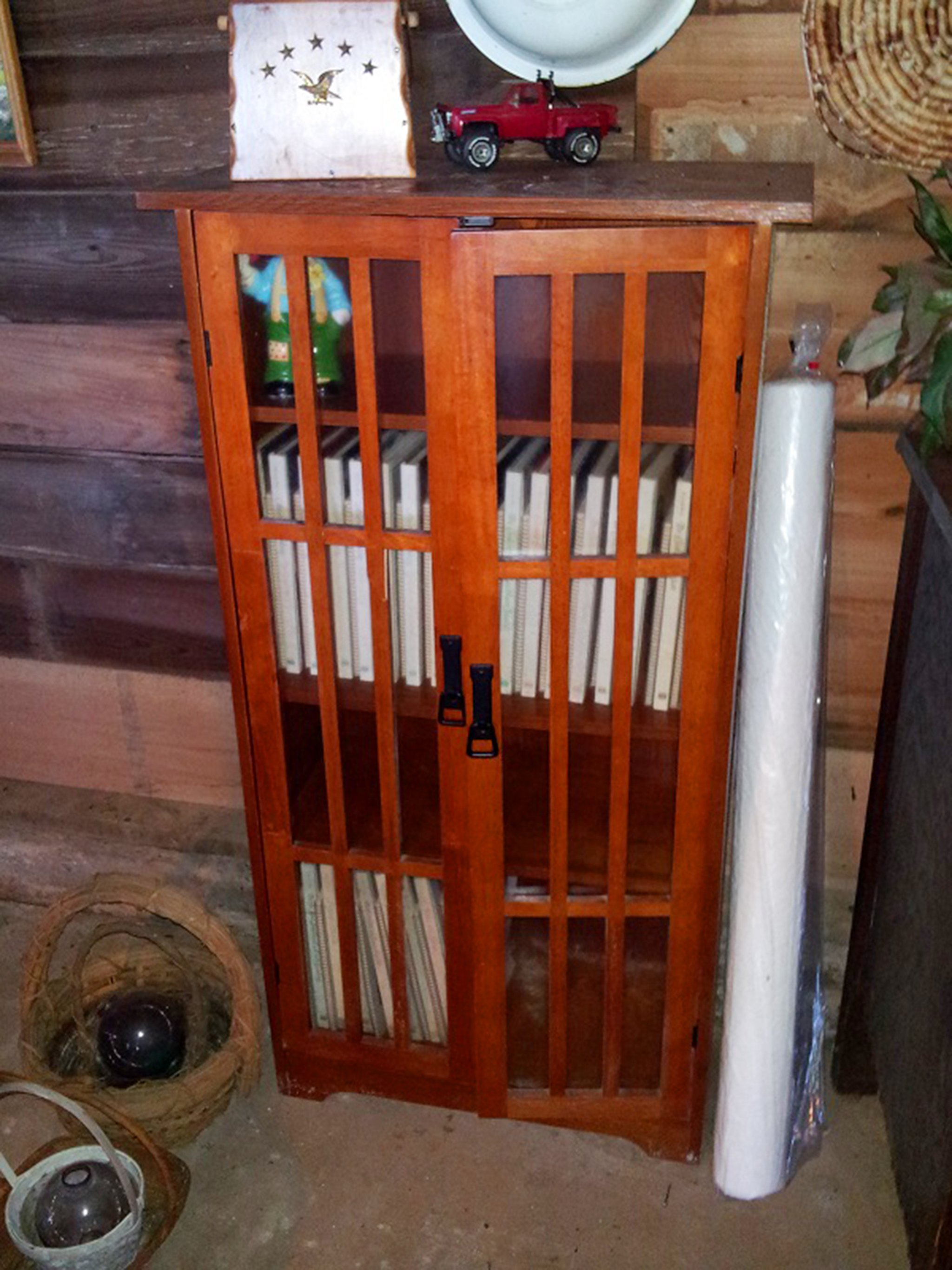 Property photo 42 - Personal Property Auction: LIVE ALPACAS, ANTIQUES, FURNITURE, GLASSWARE, TRACTOR & IMPLEMENTS, SHOP & HAND TOOLS, WOODWORKING TOOLS, LIVESTOCK EQUIPMENT