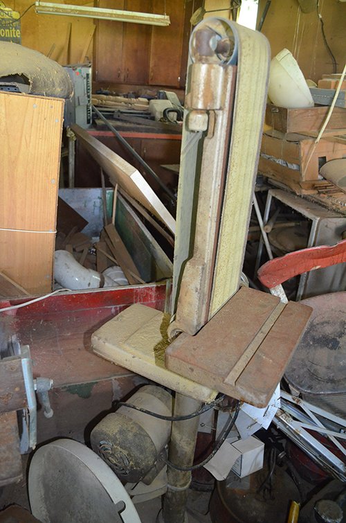 Property photo 62 - Large Estate Auction, Furniture, Appliances, Glassware, Antiques, Collectibles, Woodworking Equipment, Shop & Hand Tools