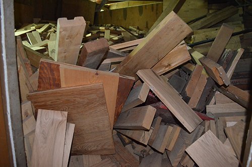 Property photo 11 - Large Estate Auction, Furniture, Appliances, Glassware, Antiques, Collectibles, Woodworking Equipment, Shop & Hand Tools