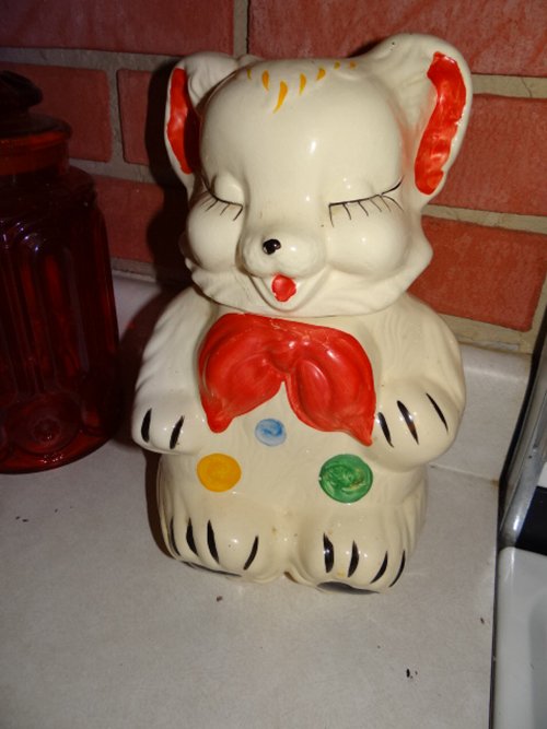 Property photo 68 - Large Estate Auction, Furniture, Appliances, Glassware, Antiques, Collectibles, Woodworking Equipment, Shop & Hand Tools