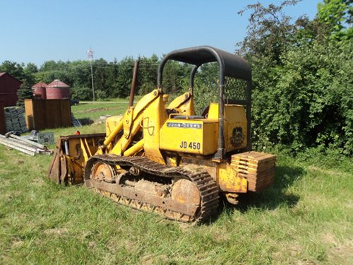 Property photo 109 - Personal Property Auction, Tractors, Dozer, Implements, Lawn & Garden, Tools, Antiques, Furniture & Household