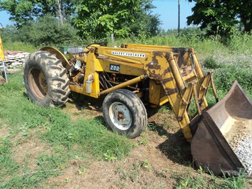 Property photo 107 - Personal Property Auction, Tractors, Dozer, Implements, Lawn & Garden, Tools, Antiques, Furniture & Household
