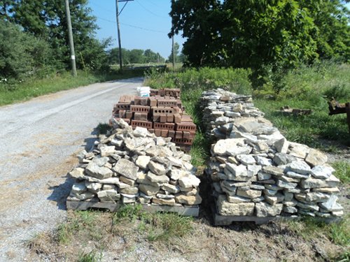 Property photo 81 - Personal Property Auction, Tractors, Dozer, Implements, Lawn & Garden, Tools, Antiques, Furniture & Household