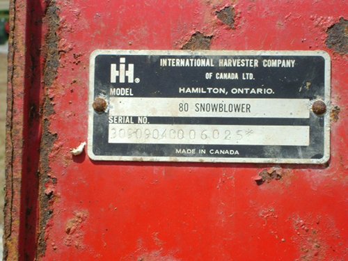 IH 80 Snowblower - SURPLUS EQUIPMENT AUCTION, Miami Trace FFA Alumni