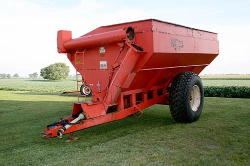Property photo 12 - SURPLUS EQUIPMENT AUCTION, Miami Trace FFA Alumni