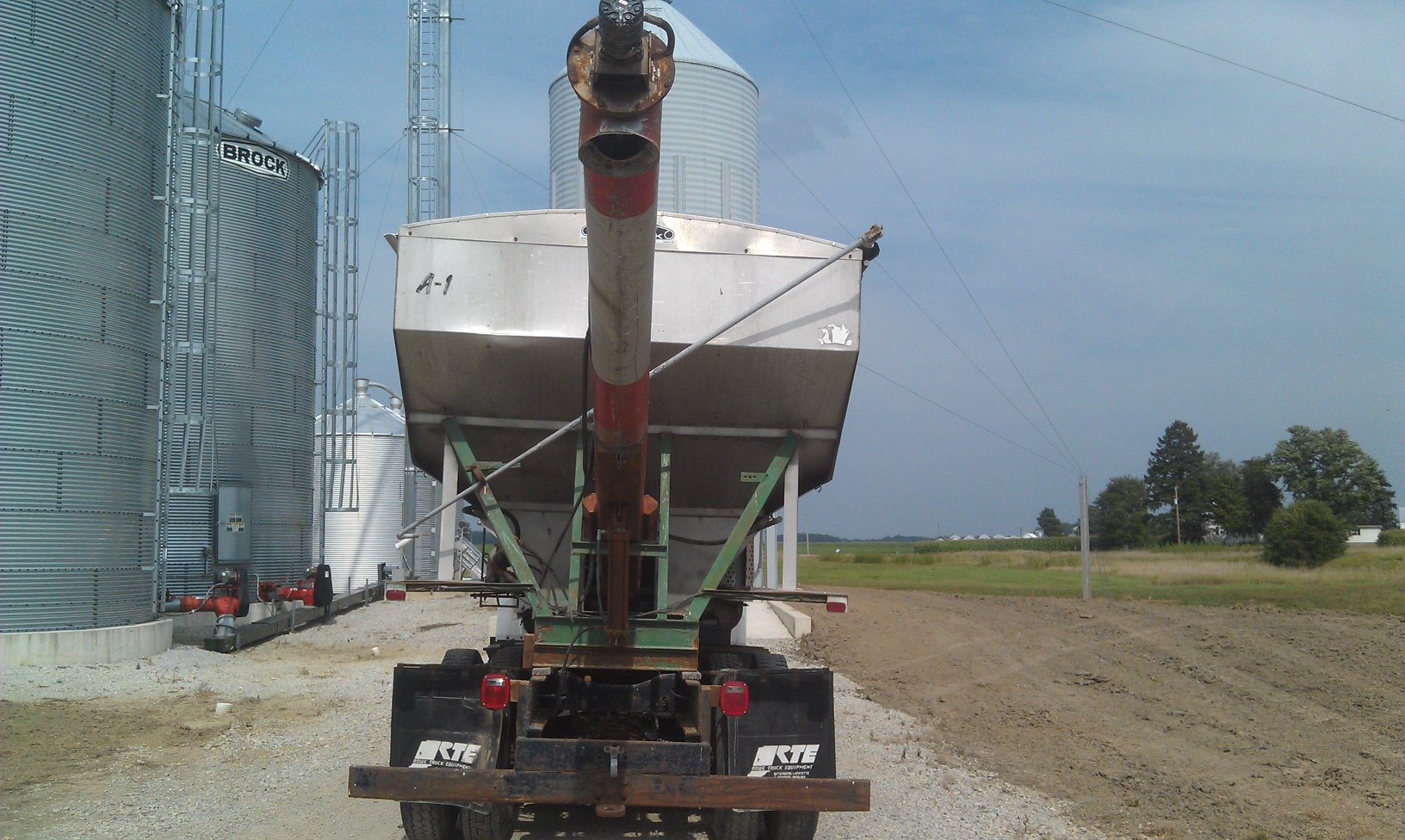 Property photo 4 - ONLINE ONLY AUCTION FARM EQUIPMENT at www.schraderauction.com