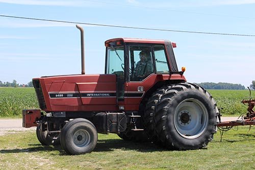 Property photo 1 - ONLINE ONLY AUCTION FARM EQUIPMENT at www.schraderauction.com