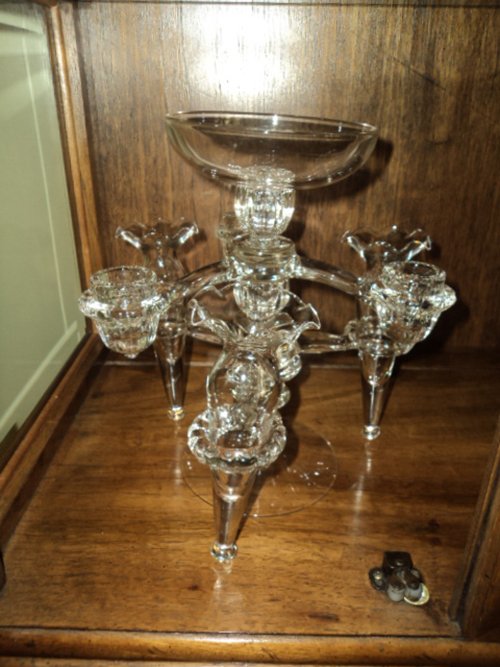 Property photo 175 - Personal Property Auction, Furniture, Glassware, Pictures, Kitchen Appliances, Household, Fishing Gear, Vintage Cameras, Electronics, Toys, Games