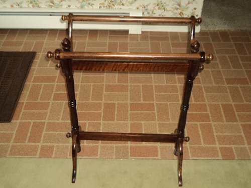 Property photo 155 - Personal Property Auction, Furniture, Glassware, Pictures, Kitchen Appliances, Household, Fishing Gear, Vintage Cameras, Electronics, Toys, Games