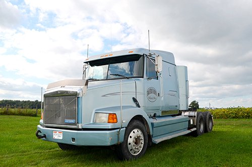 Property photo 1 - Bauer Farms Surplus Farm Equipment Auction